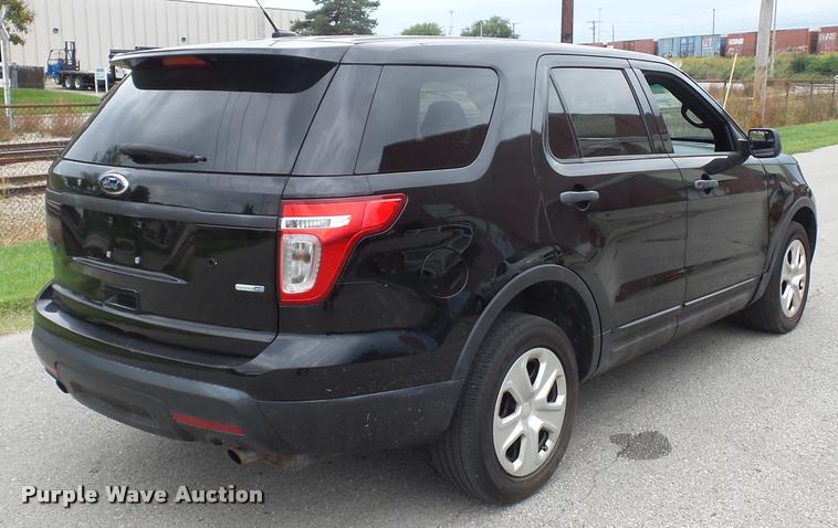 image for item L7120 2013 Ford Explorer Police Interceptor Utility SUV