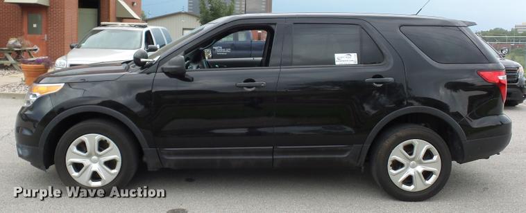 image for item L7120 2013 Ford Explorer Police Interceptor Utility SUV