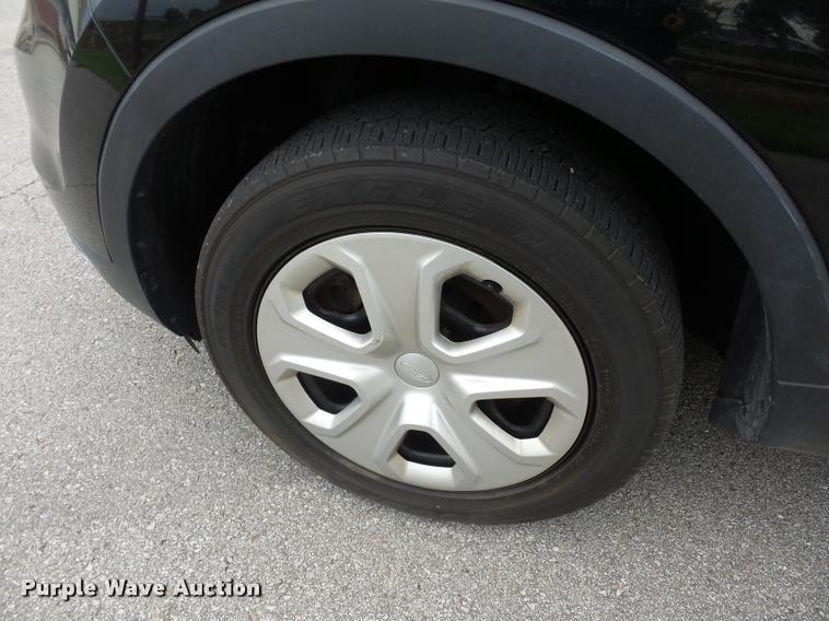 image for item L7120 2013 Ford Explorer Police Interceptor Utility SUV