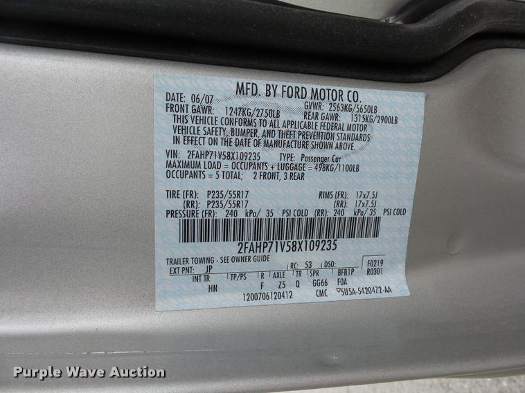 image for item L7121 2008 Ford Crown Victoria Police Interceptor