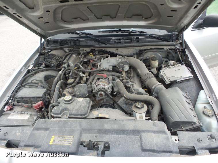 image for item L7121 2008 Ford Crown Victoria Police Interceptor