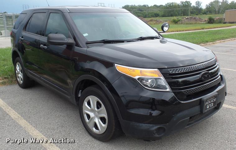 image for item L7123 2013 Ford Explorer Police Interceptor Utility SUV