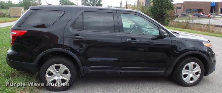 image for item L7123 2013 Ford Explorer Police Interceptor Utility SUV