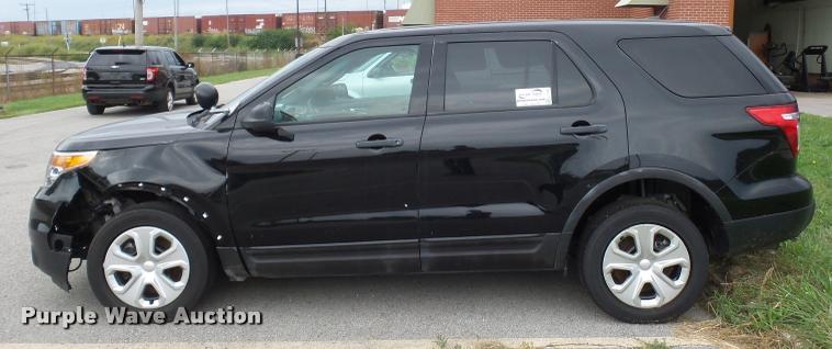 image for item L7123 2013 Ford Explorer Police Interceptor Utility SUV
