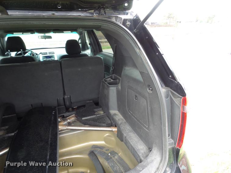 image for item L7123 2013 Ford Explorer Police Interceptor Utility SUV