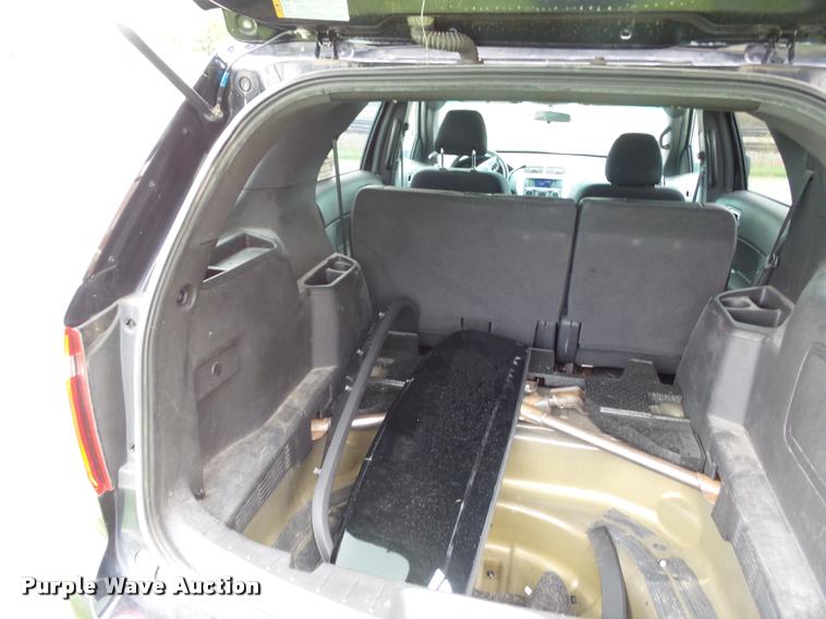 image for item L7123 2013 Ford Explorer Police Interceptor Utility SUV