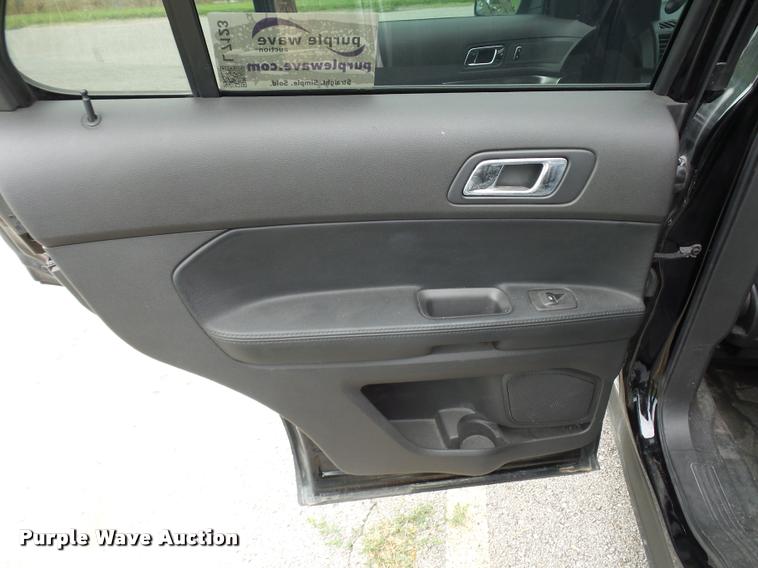 image for item L7123 2013 Ford Explorer Police Interceptor Utility SUV