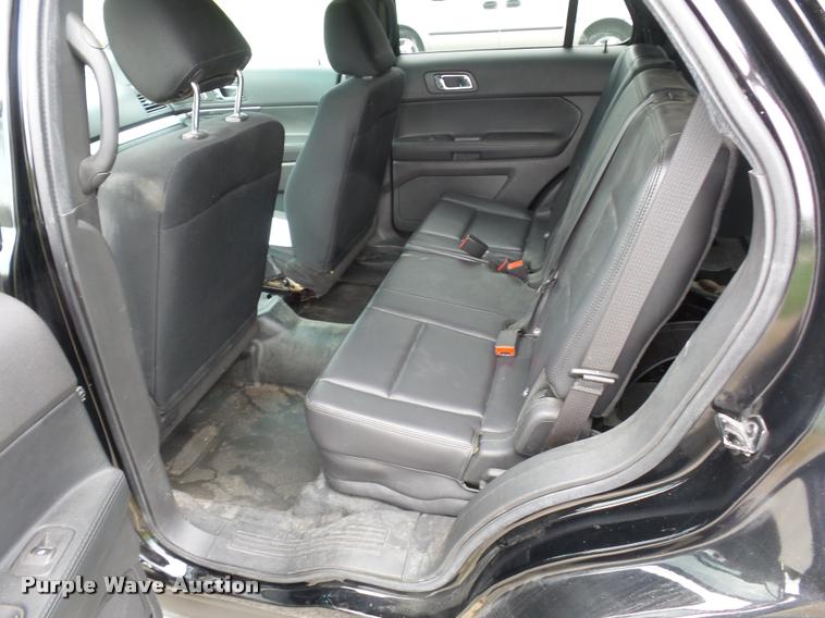 image for item L7123 2013 Ford Explorer Police Interceptor Utility SUV