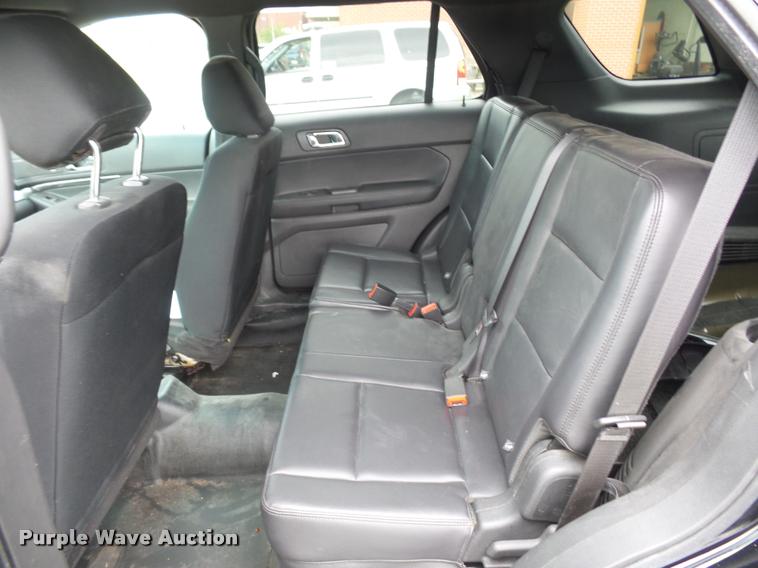 image for item L7123 2013 Ford Explorer Police Interceptor Utility SUV