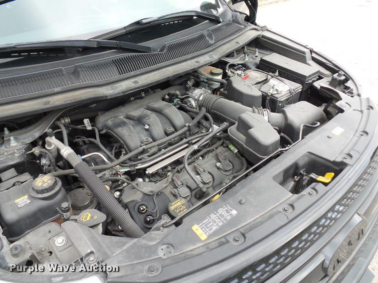 image for item L7123 2013 Ford Explorer Police Interceptor Utility SUV