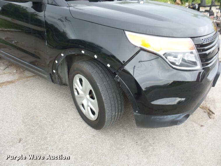 image for item L7123 2013 Ford Explorer Police Interceptor Utility SUV