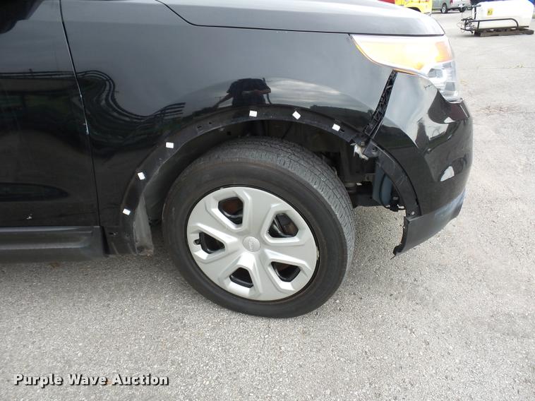 image for item L7123 2013 Ford Explorer Police Interceptor Utility SUV