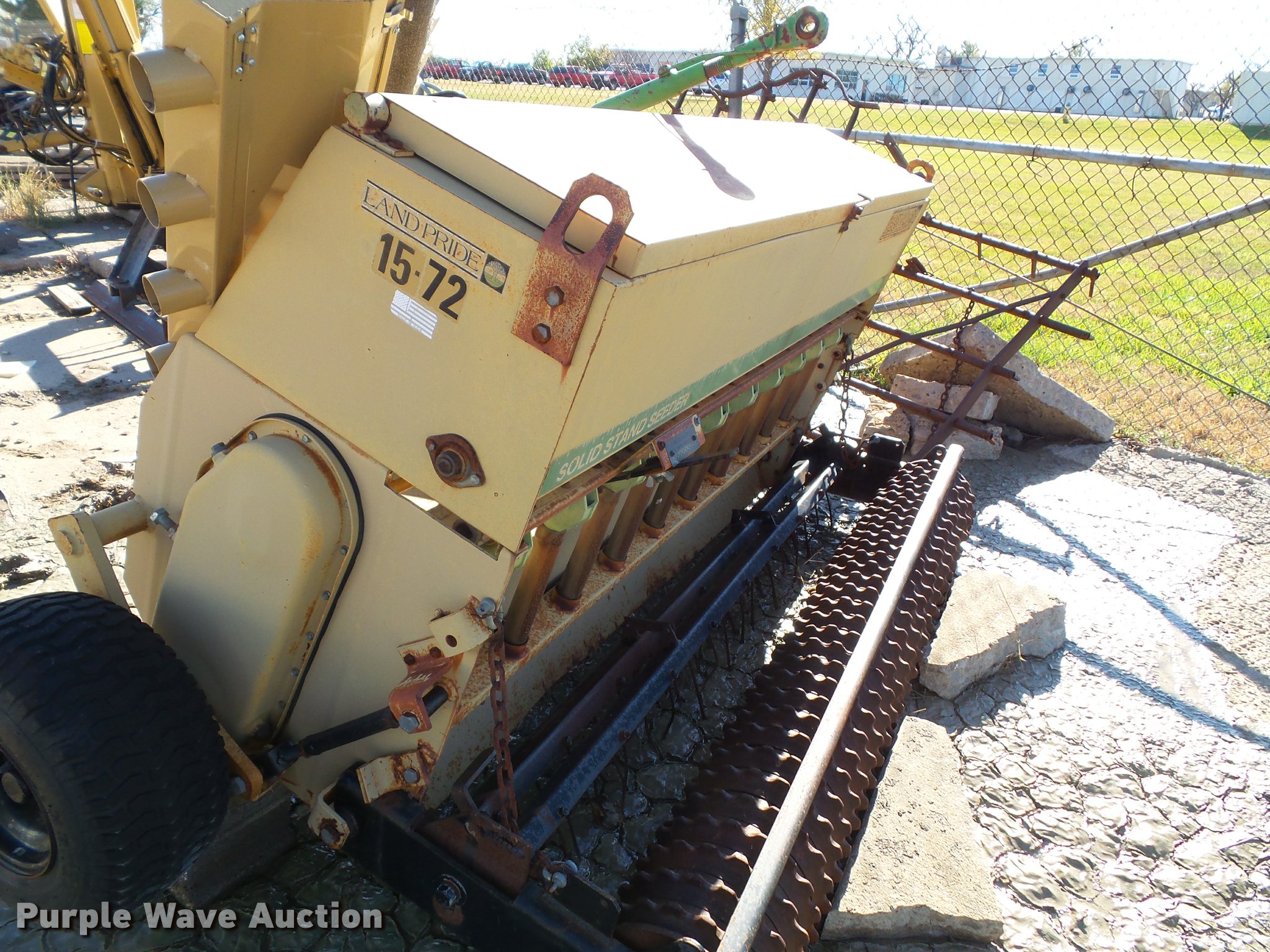 Land Pride 1572 seeder/slicer in Salina, KS Item BP9437 sold Purple
