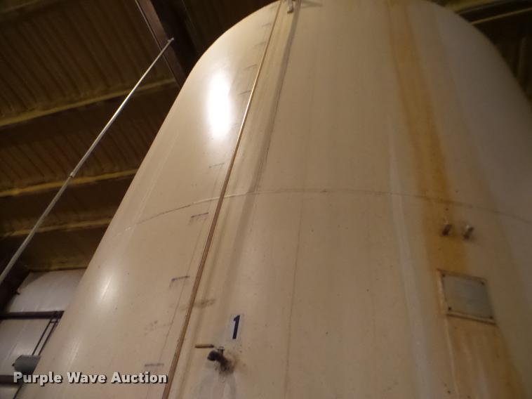 image for item DA4759 1981 Palmer steel tank