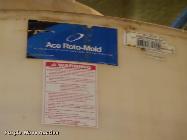 image for item DA4760 Vertical fertilizer poly tank