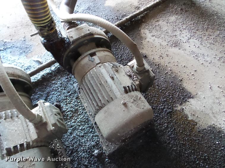 image for item DA4781 Mueller vertical steel tank