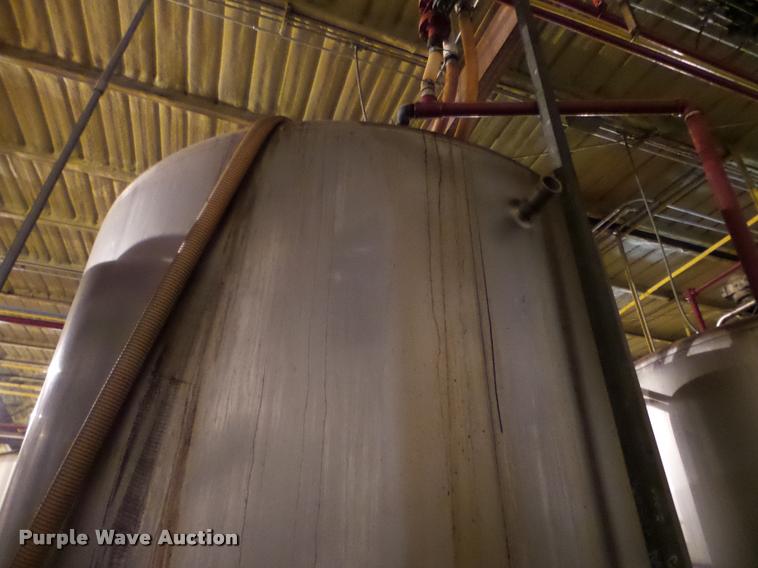 image for item DA4783 Mueller vertical steel tank