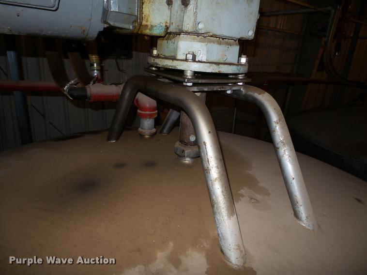 image for item DA4783 Mueller vertical steel tank