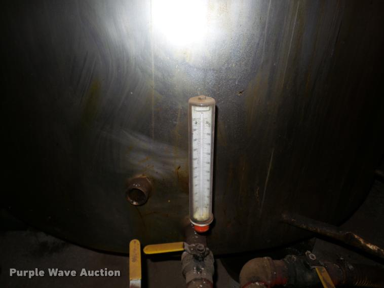 image for item DA4784 Mueller vertical steel tank