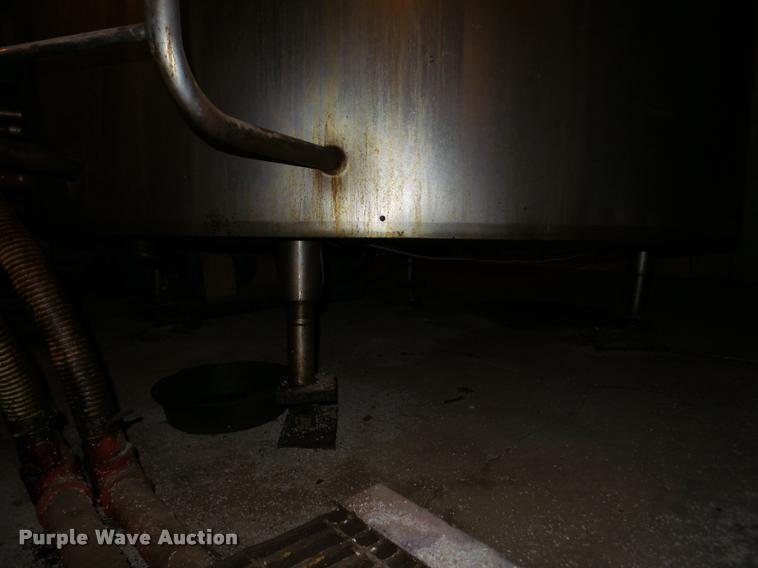 image for item DA4784 Mueller vertical steel tank