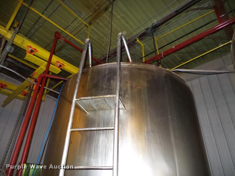 image for item DA4784 Mueller vertical steel tank