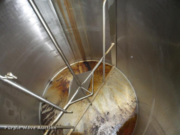 image for item DA4784 Mueller vertical steel tank