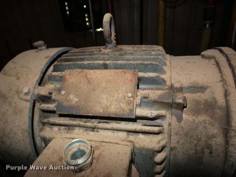 image for item DA4784 Mueller vertical steel tank