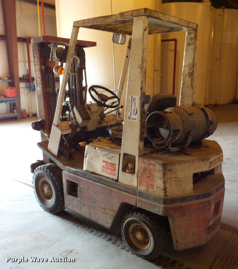 image for item DA4808 Nissan 35 forklift