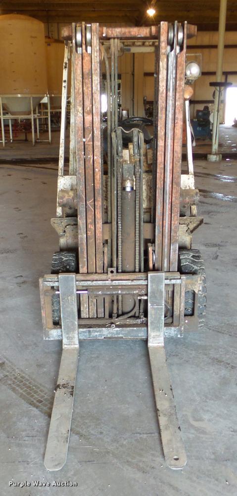 image for item DA4808 Nissan 35 forklift