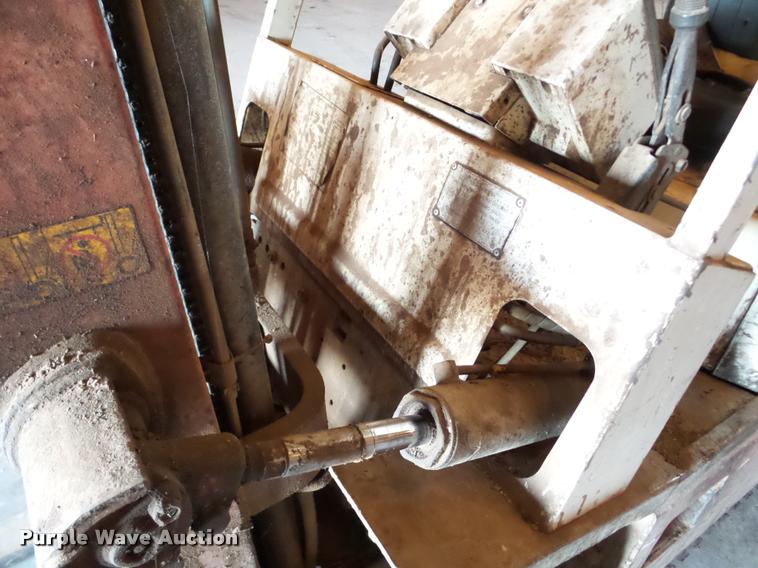 image for item DA4808 Nissan 35 forklift