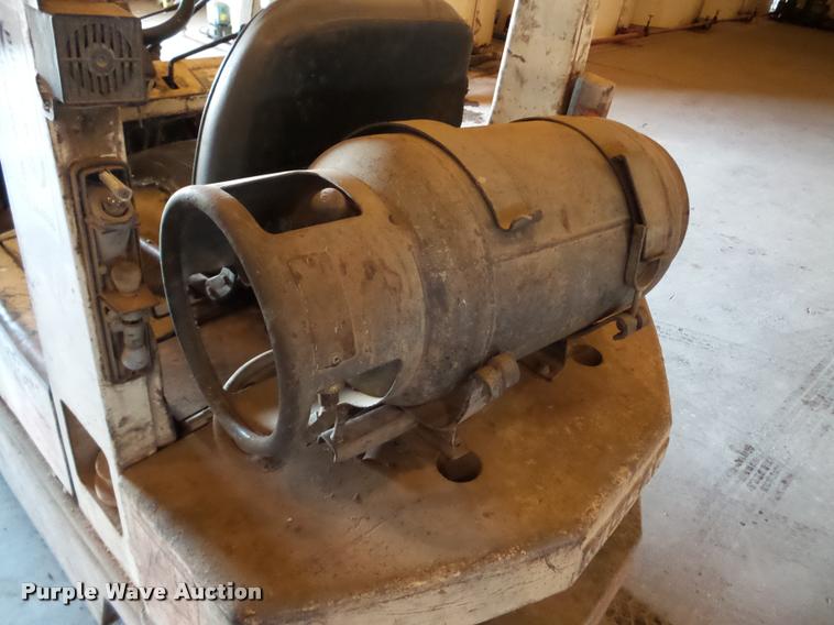 image for item DA4808 Nissan 35 forklift