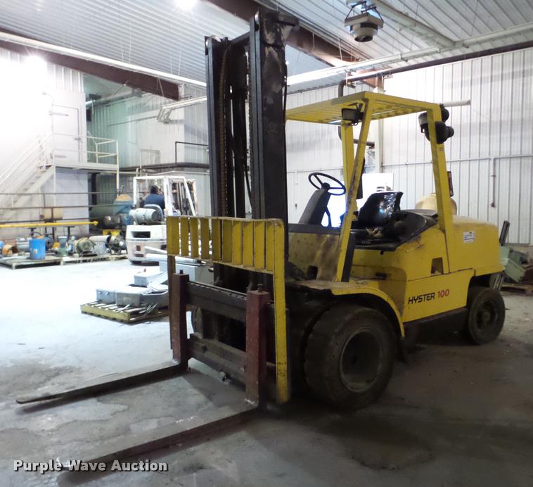 image for item DA4821 Hyster 100 forklift