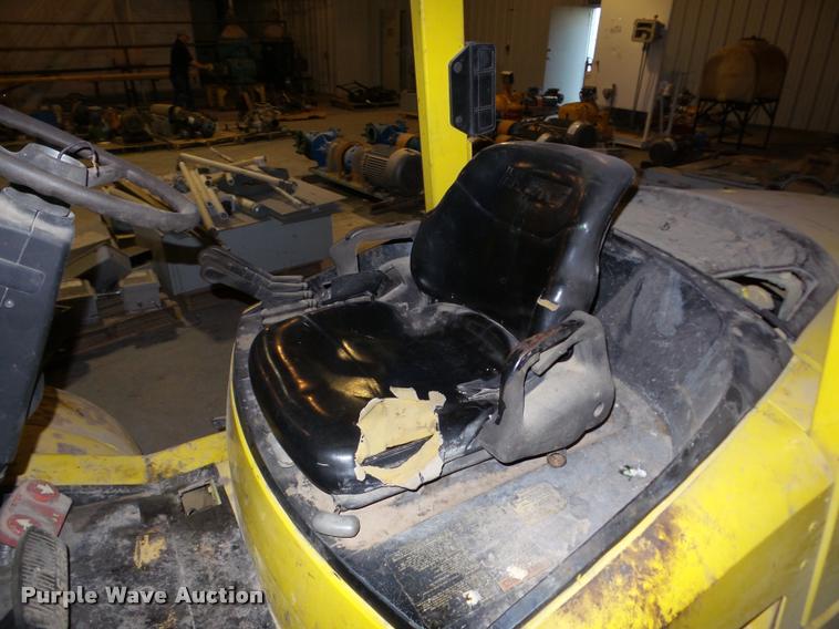image for item DA4821 Hyster 100 forklift