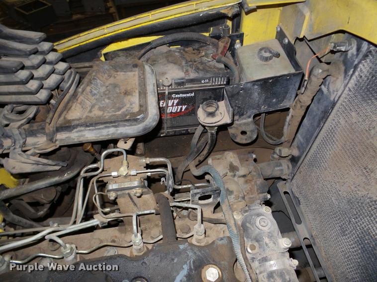 image for item DA4821 Hyster 100 forklift