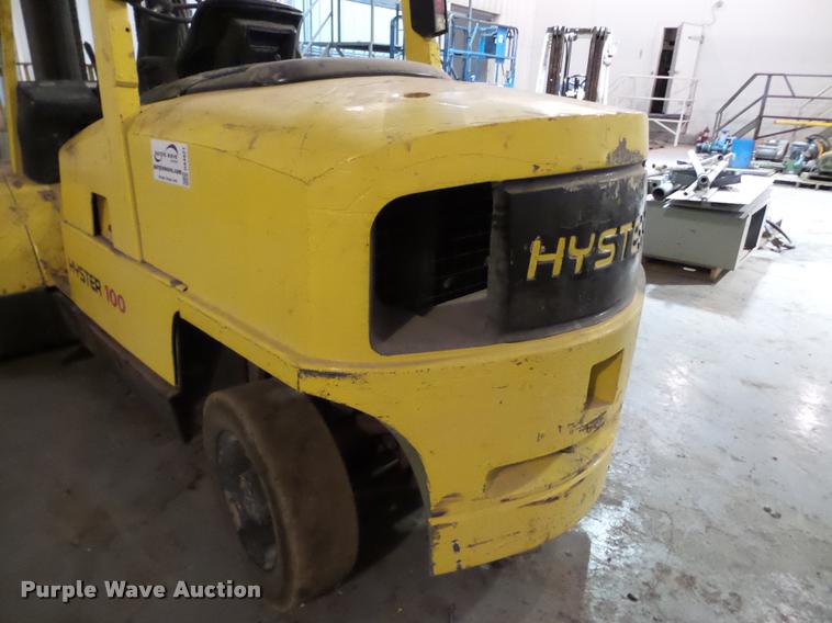 image for item DA4821 Hyster 100 forklift
