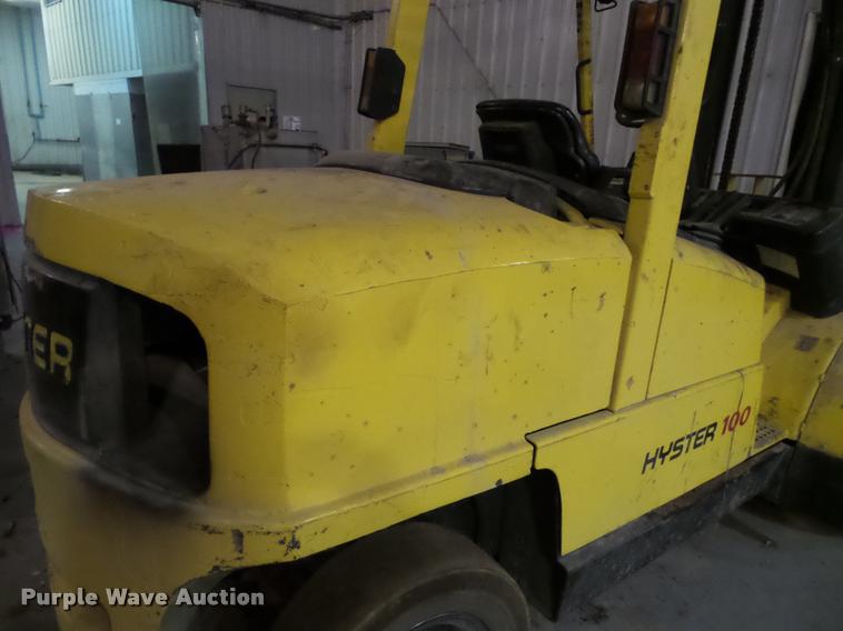 image for item DA4821 Hyster 100 forklift