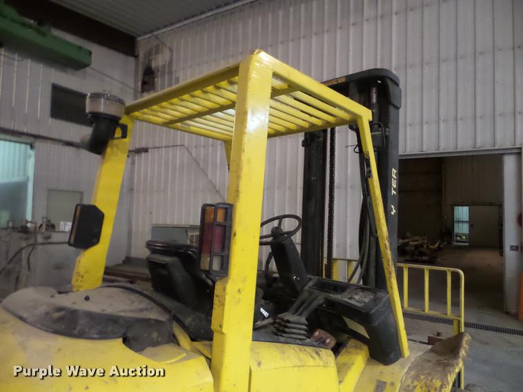 image for item DA4821 Hyster 100 forklift