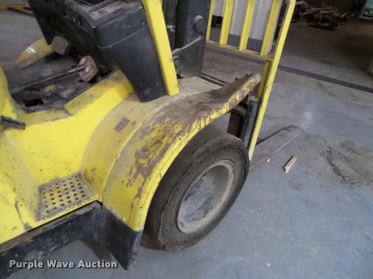 image for item DA4821 Hyster 100 forklift