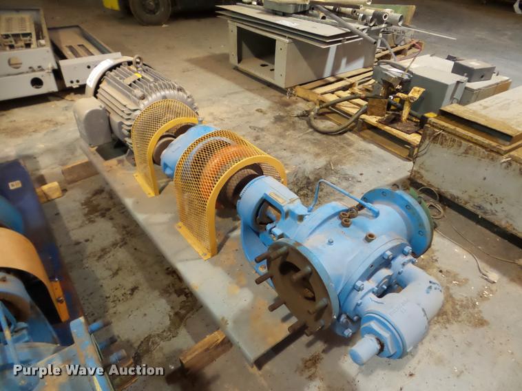 image for item DA4827 Viking QS4124A pump