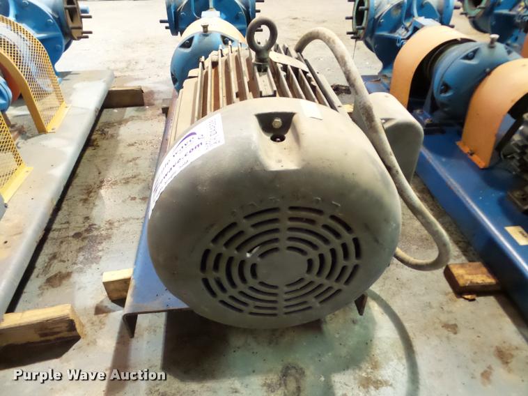 image for item DA4828 Viking QS4124A pump