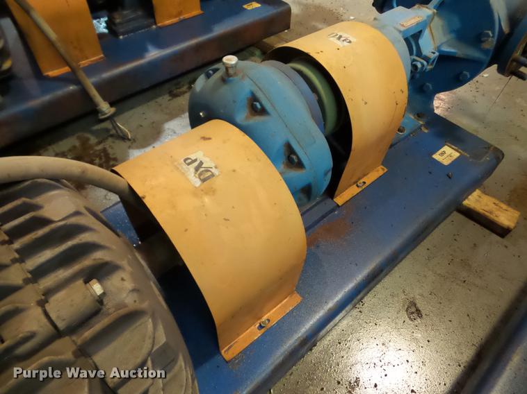 image for item DA4829 Viking QS4124A pump