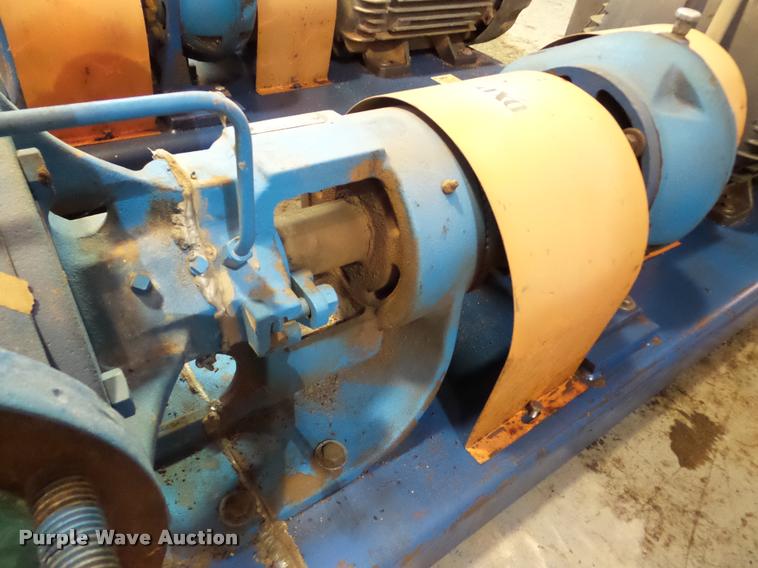 image for item DA4829 Viking QS4124A pump