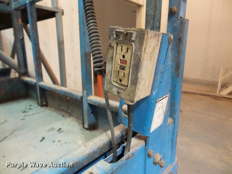 image for item DA4836 Genie GS-2646 scissor lift