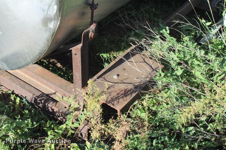 image for item DA4889 Shop built stainless steel tank