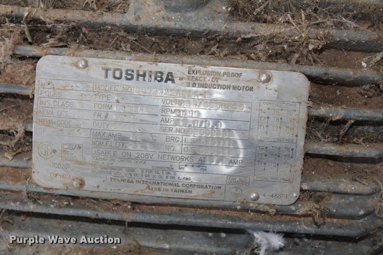 image for item DA4903 (3) tanks