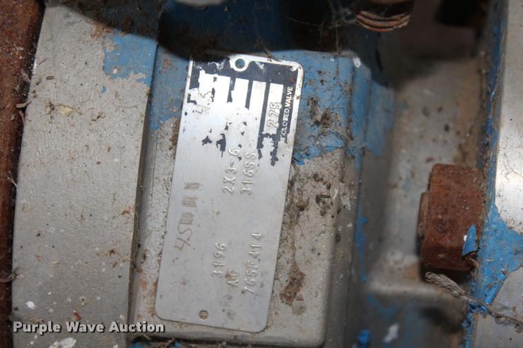 image for item DA4903 (3) tanks