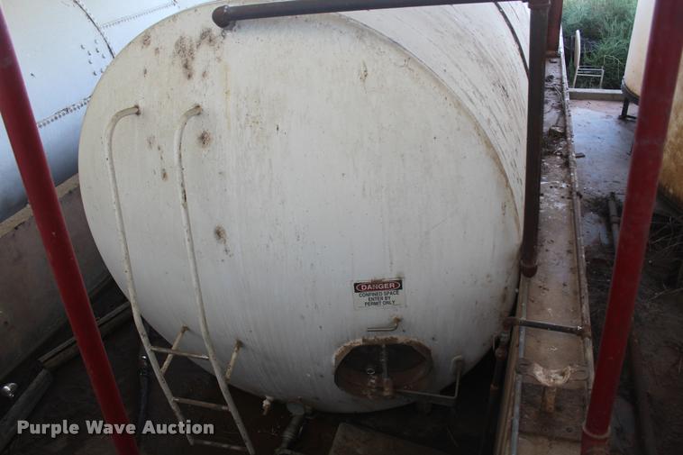 image for item DA4904 Horizontal steel tank