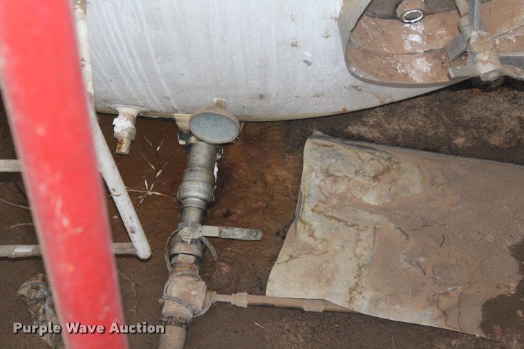 image for item DA4904 Horizontal steel tank