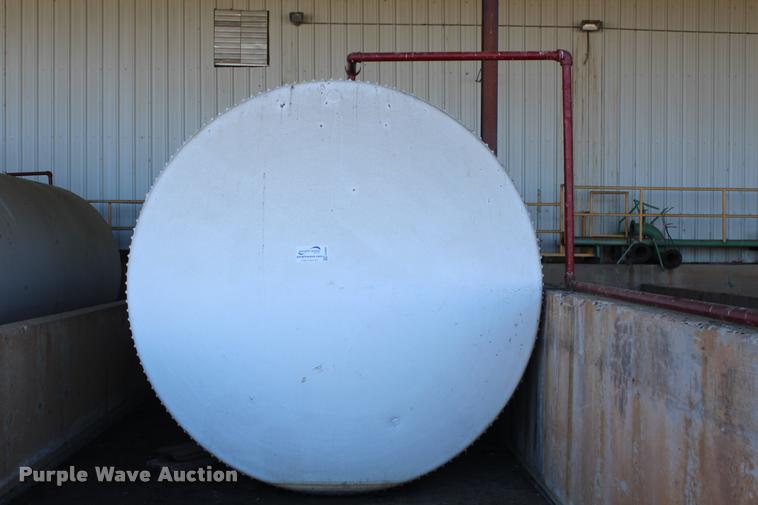 image for item DA4905 Horizontal steel tank