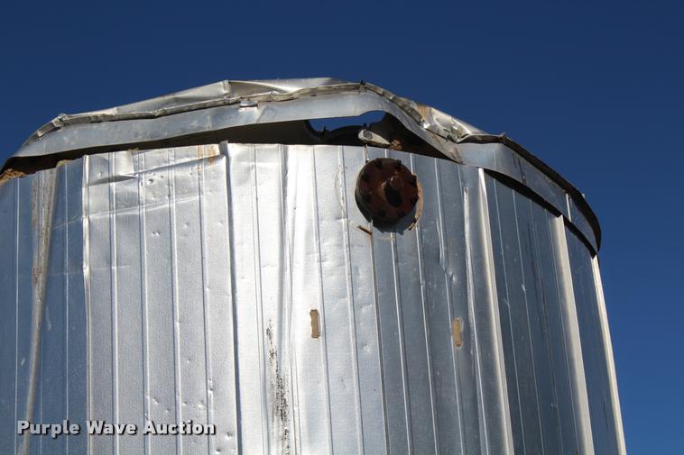 image for item DA4907 2006 Crall-Products insulated tank